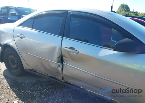 2008 Pontiac G6 Value Leader z USA, uszkodzony, nr VIN 1G2ZF57B684157230